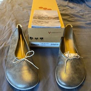 Vivo barefoot Jing Jing slippers